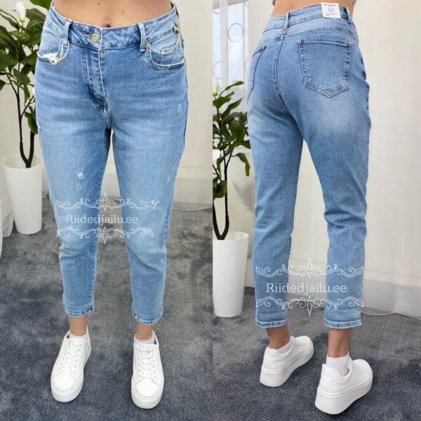 Naiste Helesinised Teksad M. Sara Jeans