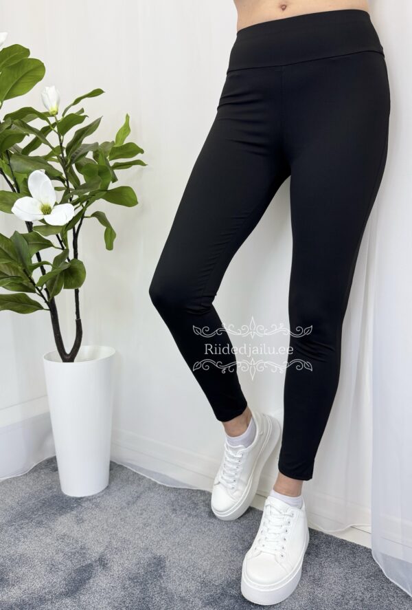 Naiste Fitness Mugavad Retuusid - Image 5