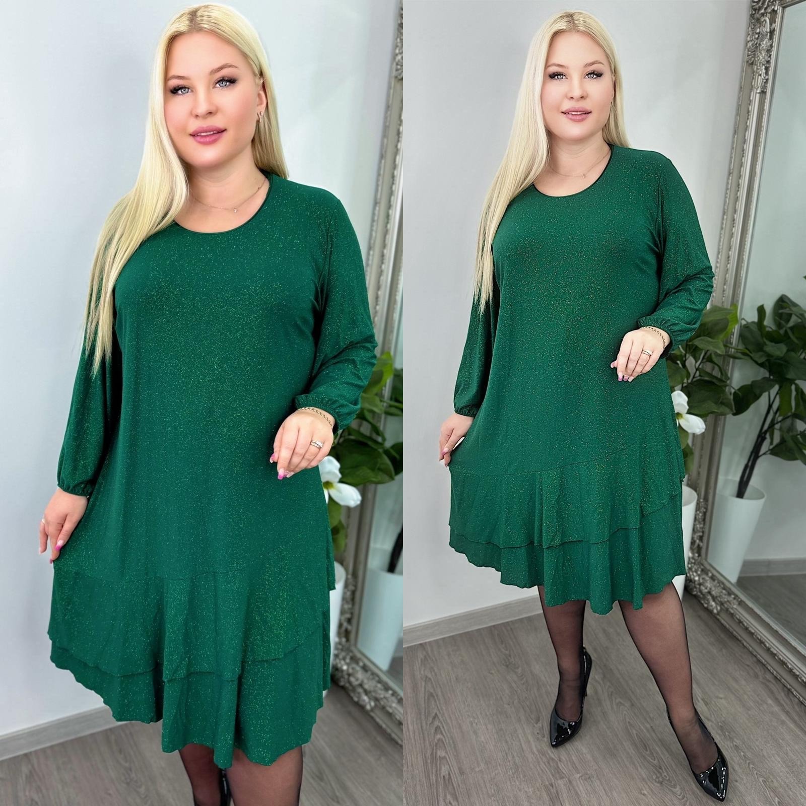 Naiste Kaunis ja Sädelev Roheline Kleit