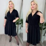 Naiste Kaunis ja Sädelev Must Kleit