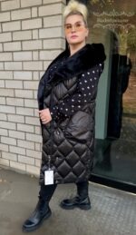 Naiste Pikk Must Kapuutsiga Vest