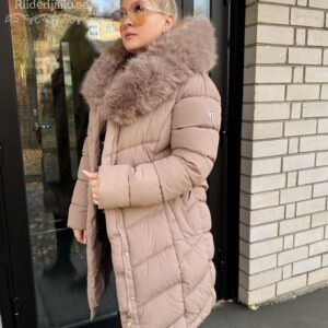 Naiste Kaunis Beez Karvaga Mantel