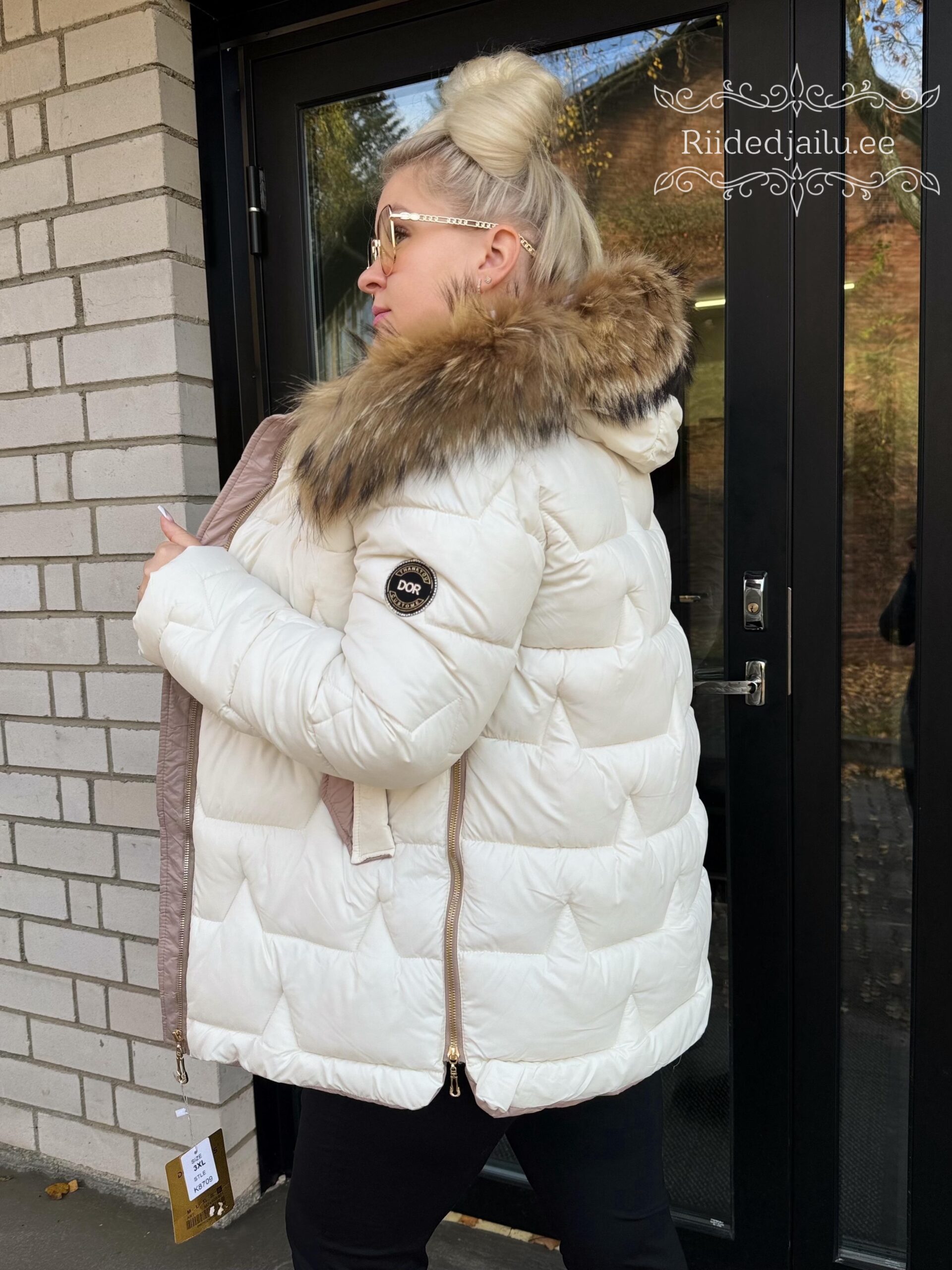 Naiste Valge Jope Naturaalkarvaga