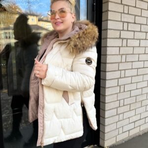 Naiste Valge Jope Naturaalkarvaga