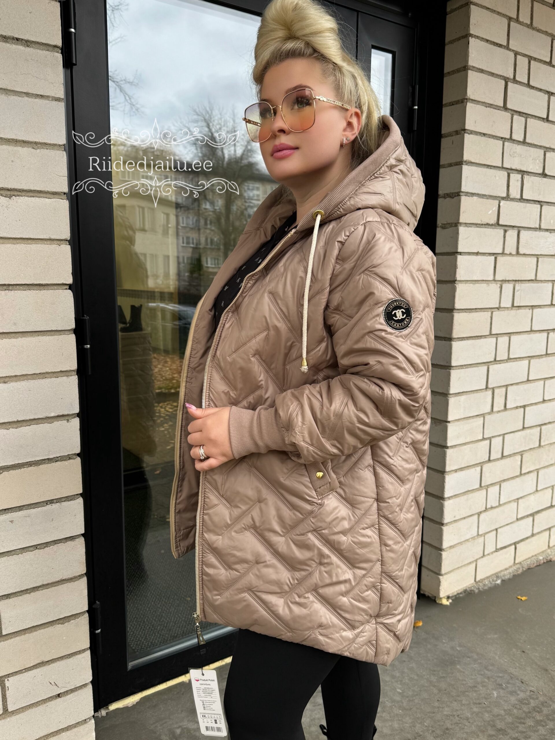 Naiste Kunistusega Beez Jope