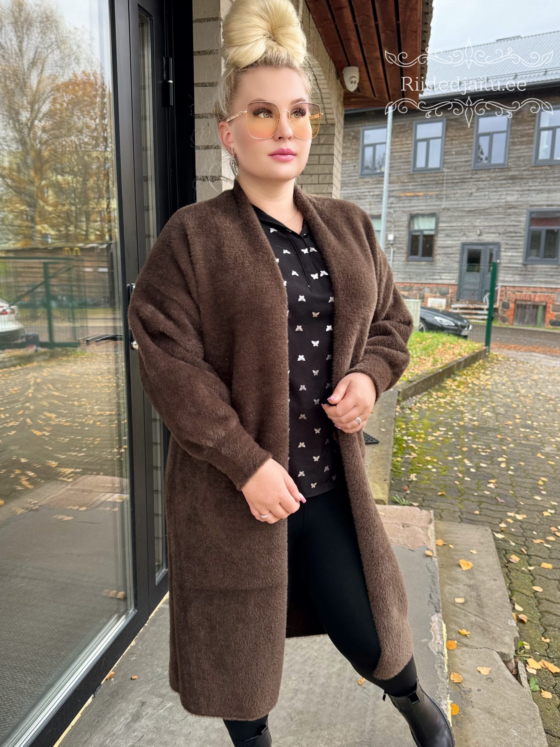 Šokolaad alpaka pikk mantel