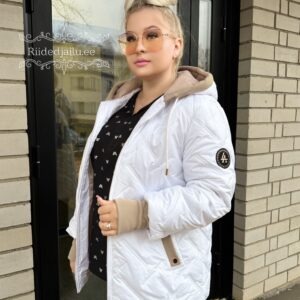 Naiste Kaunistusega Valge Jope