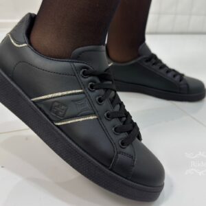 Naiste mugavad kaunistusega tennised