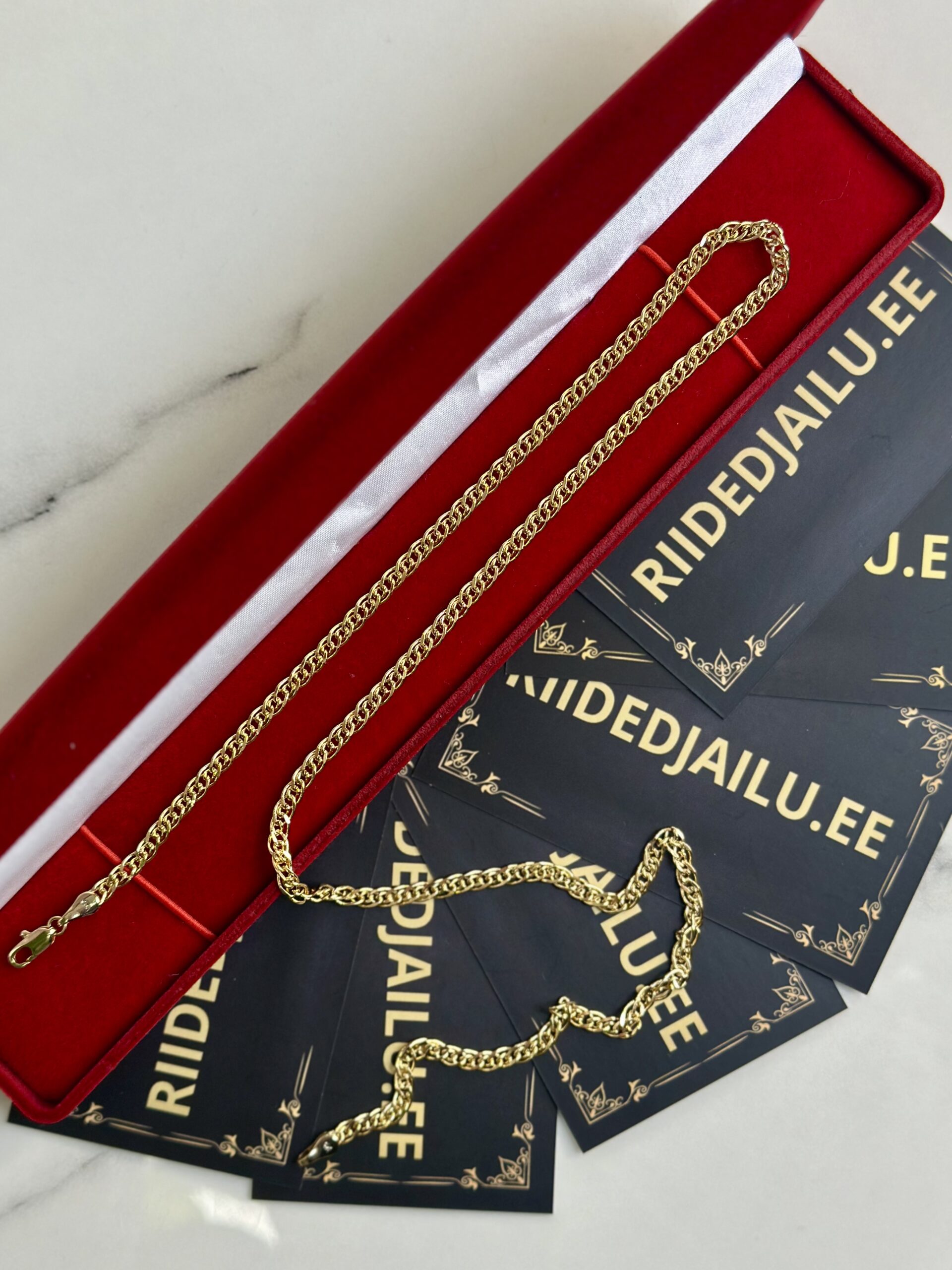 KuldSäraAura – Eksklusiivne Kett