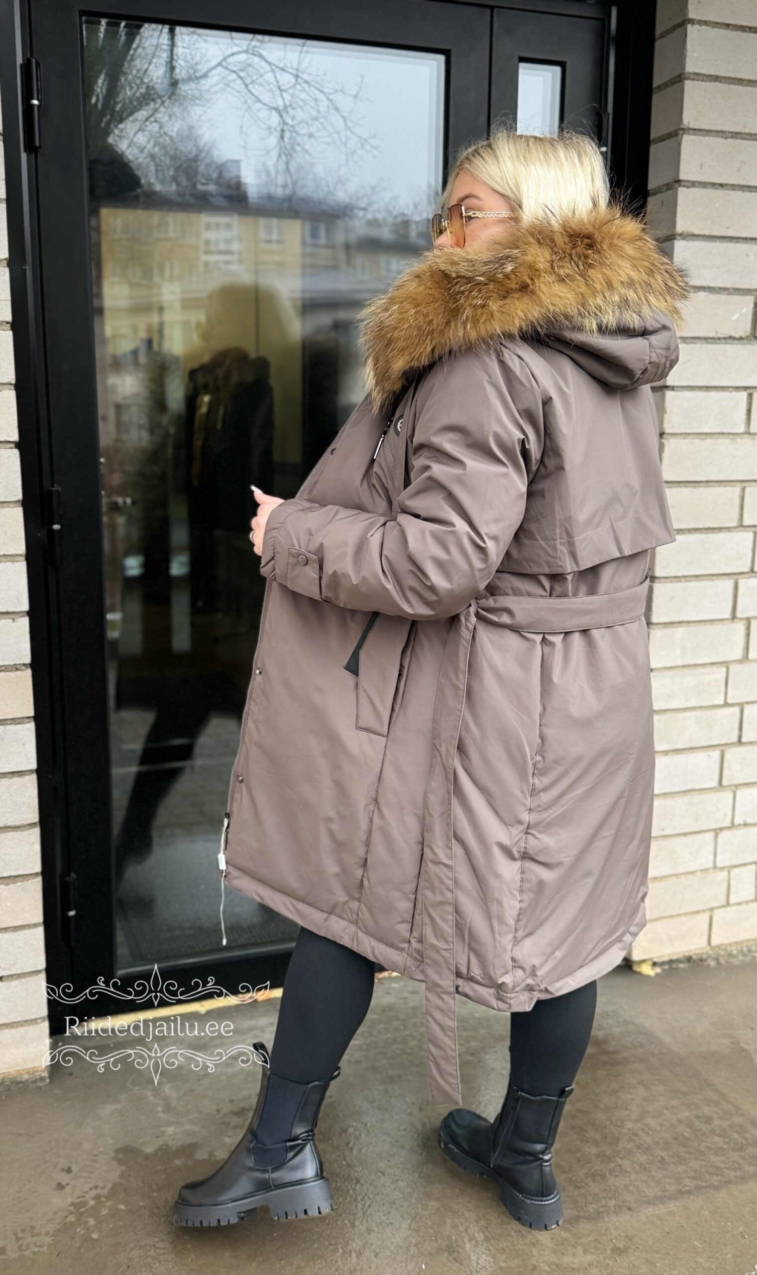 Naiste Naturaalse Karvaga Taupehall Parka - Image 4