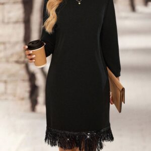 Must kleit narmastega allääres