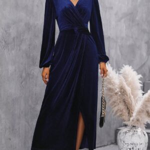 Tumesinine sametist maksikleit V-kaelusega