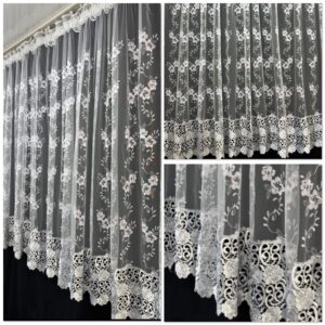 Kardinad valge-hall pitsiga