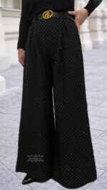 Kõrge vöökohaga laiad täpilised püksid