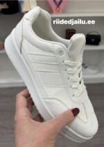 Väga ilusad Tennised