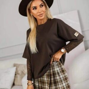 Pehme viisakas lipsuga kampsun