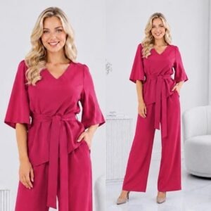 Elegantne erkroosa komplekt