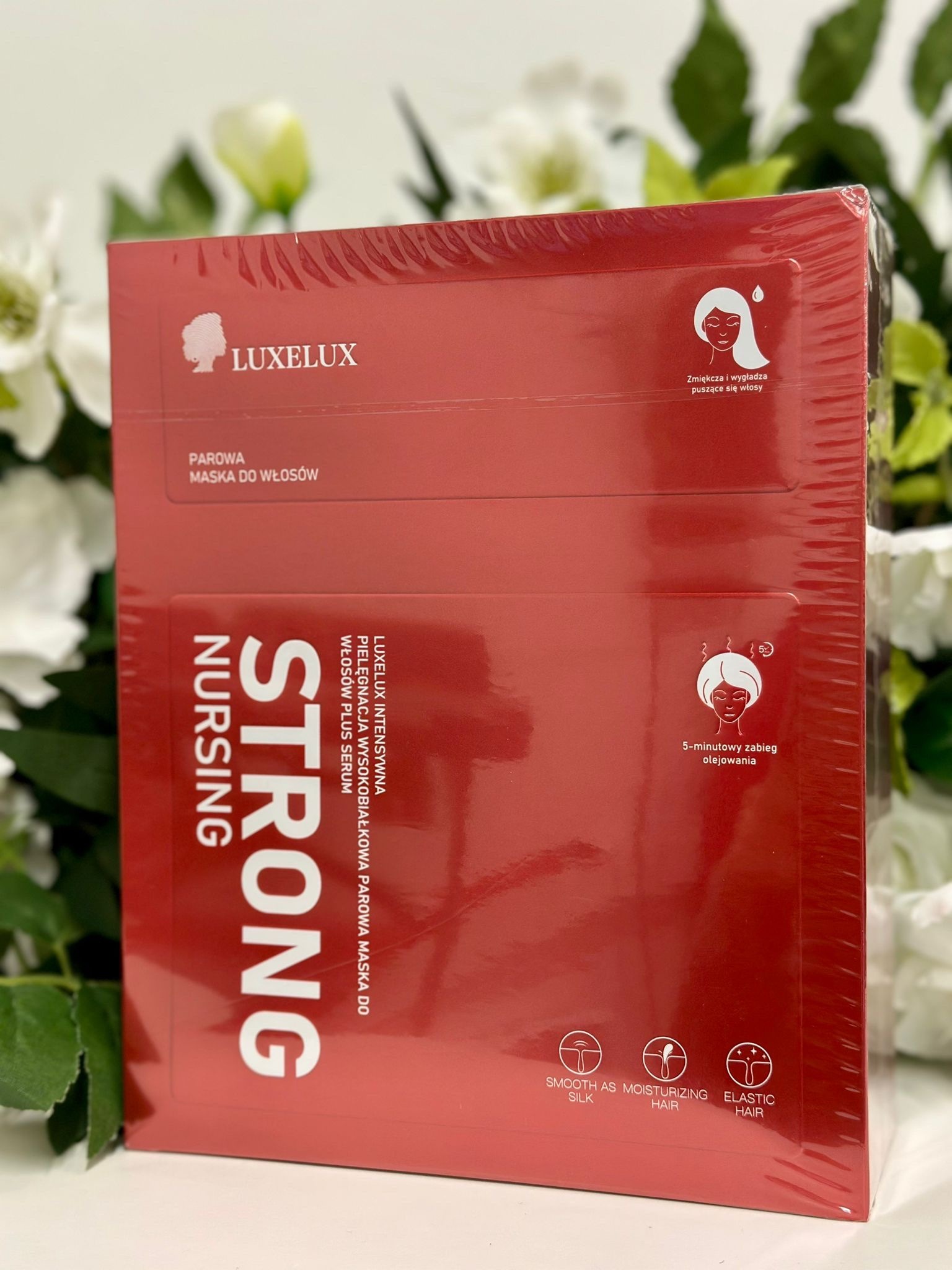 Intensiivselt taastav aurav juuksemask Luxelux Strong Nursing